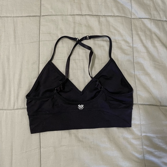 Sports bra - Picture 2 of 2